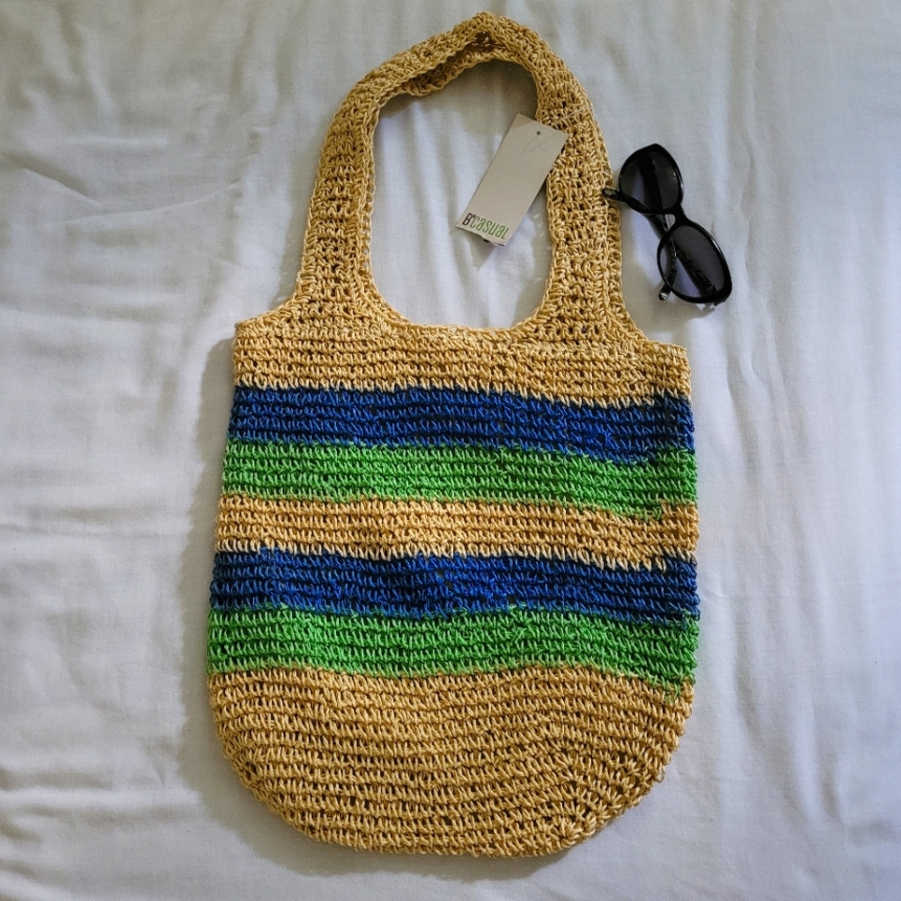 HP🎉 NWT Beach bag  - B'casual - Straw Blue Green